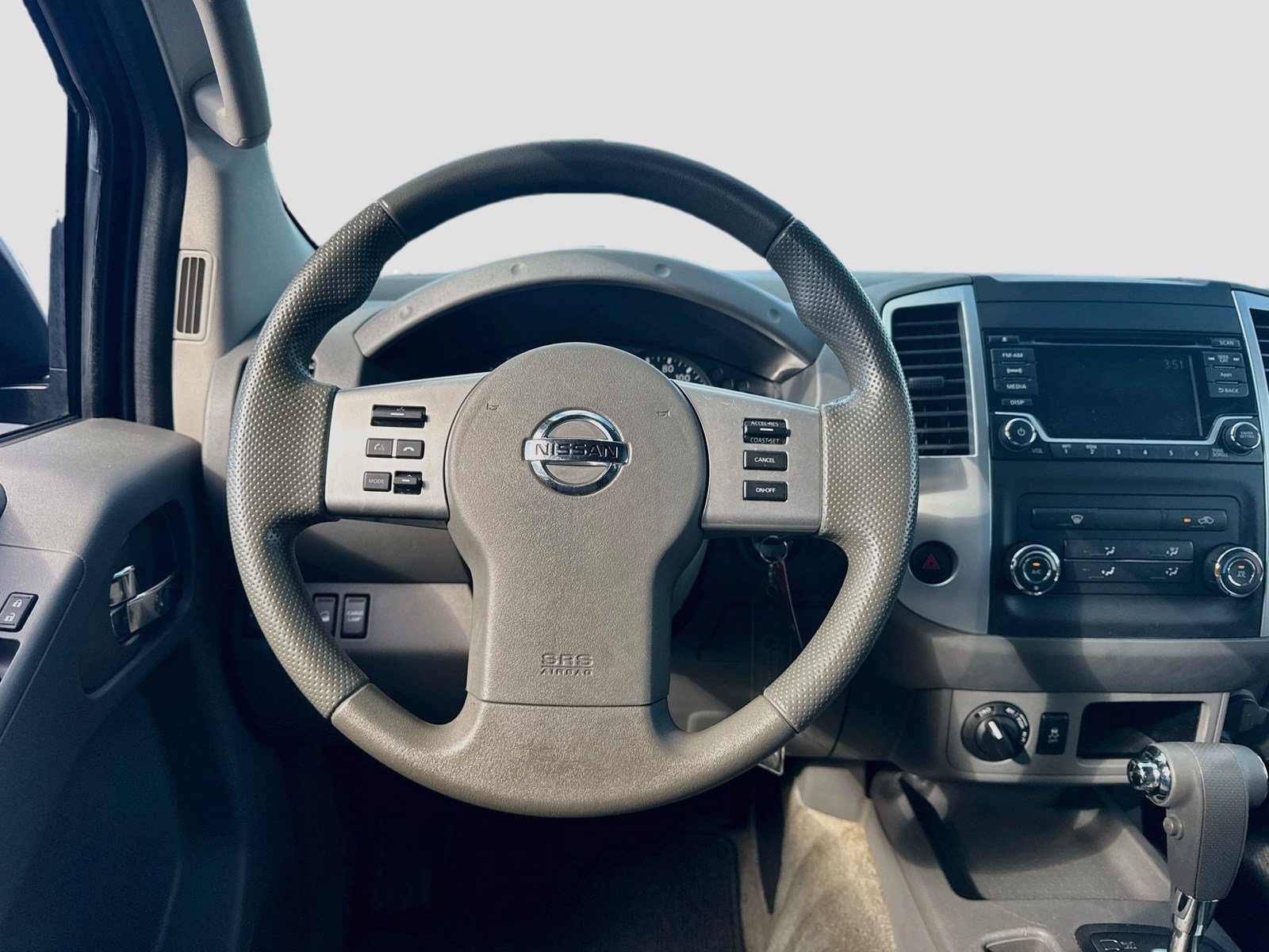 Used 2016 Nissan Frontier SV AWD/4WD image 21