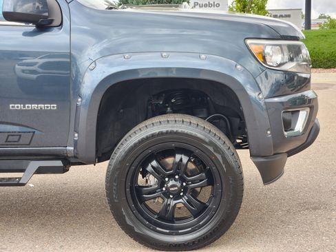 Used 2020 Chevrolet Colorado LT w/ Luxury Package AWD/4WD image 7