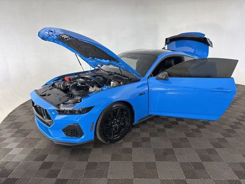 Used 2024 Ford Mustang GT Premium w/ GT Performance Package RWD image 12