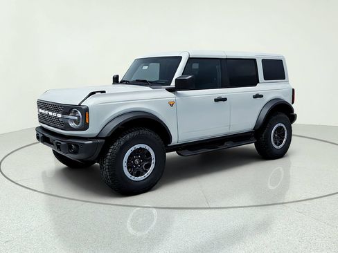 New 2026 Ford Bronco Badlands AWD/4WD image 2
