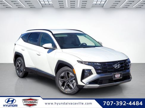 New 2026 Hyundai Tucson SEL image 1