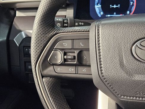 Certified 2025 Toyota Tacoma TRD Sport image 27