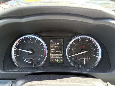 Used 2019 Toyota Highlander Limited AWD/4WD image 8