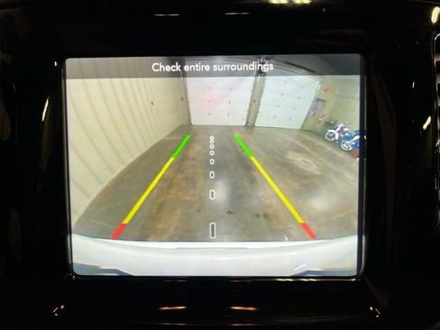 Used 2019 Jeep Compass Limited image 34