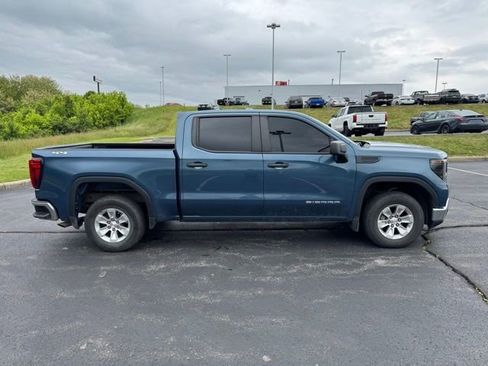 Used 2024 GMC Sierra 1500 Pro w/ Convenience Package AWD/4WD image 2