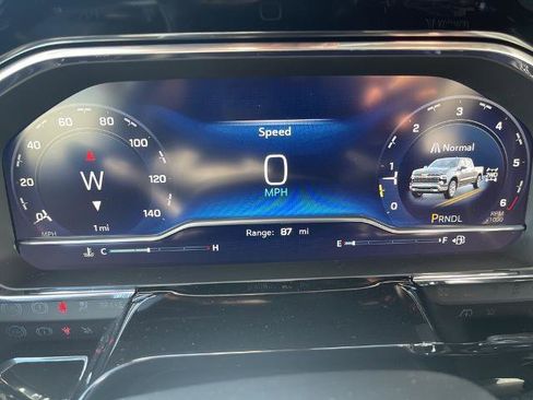 New 2025 Chevrolet Silverado 1500 LT image 19