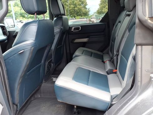 Used 2023 Ford Bronco Outer Banks w/ Sasquatch Package AWD/4WD image 11