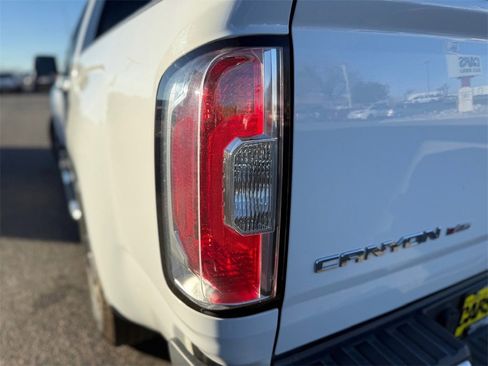 Used 2018 GMC Canyon All Terrain w/ Trailering Package image 40