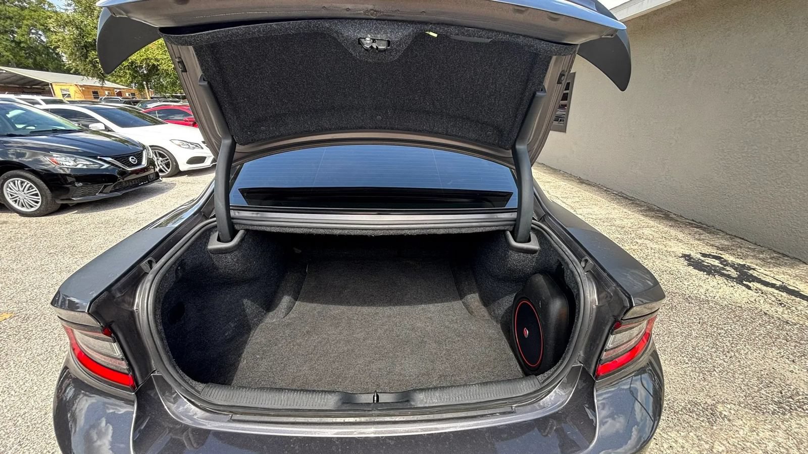 Used 2017 Dodge Charger R/T RWD image 19