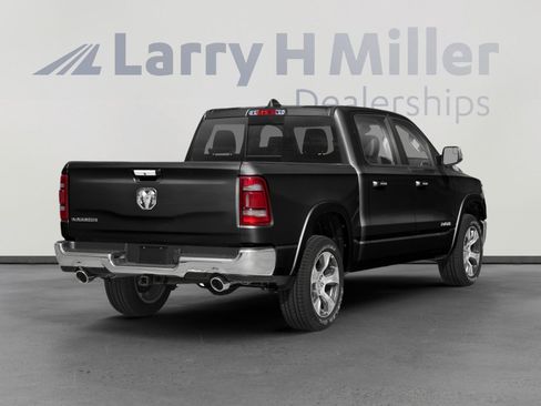 Used 2022 RAM 1500 Laramie image 2