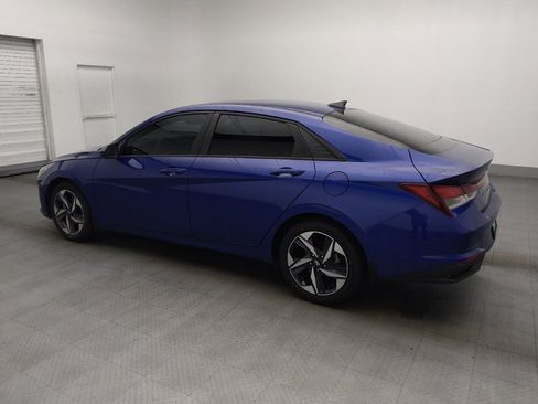 Used 2023 Hyundai Elantra SEL w/ Convenience Package FWD image 3