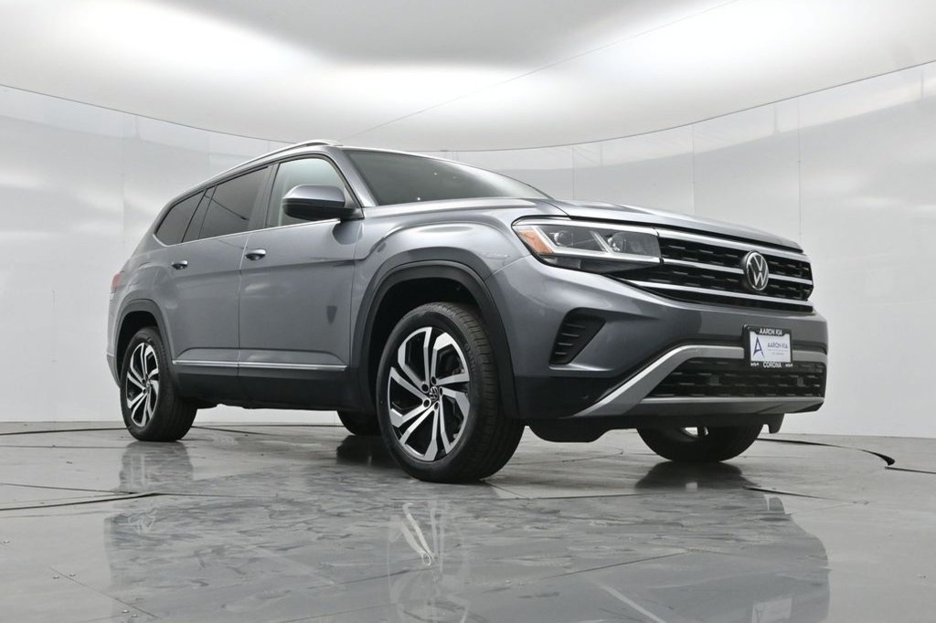 Used 2023 Volkswagen Atlas SEL AWD/4WD image 19