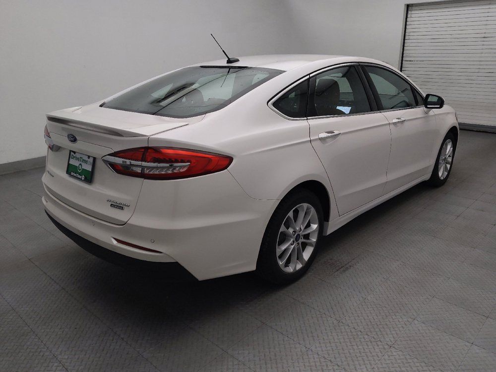 Used 2020 Ford Fusion Energi Titanium FWD image 9