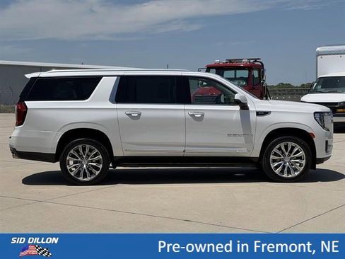 Certified 2024 GMC Yukon XL Denali w/ Max Trailering Package AWD/4WD image 3
