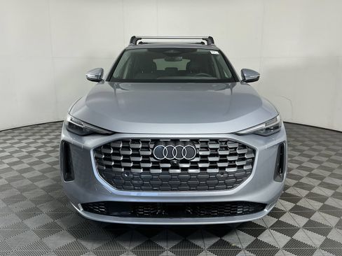 Used 2025 Audi Q5 Premium Plus AWD/4WD image 2