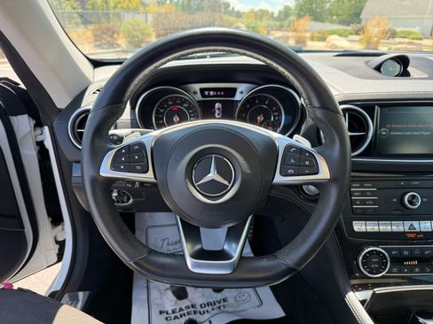 Certified 2018 Mercedes-Benz SL 550 image 9