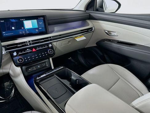 New 2026 Hyundai Tucson Limited image 25
