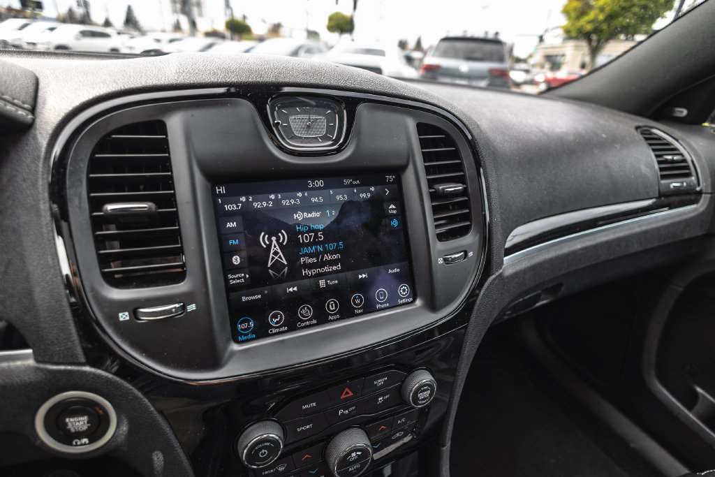 Used 2023 Chrysler 300 S RWD image 14