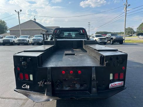 Used 2012 Ford F450 XL w/ XL Value Pkg image 6