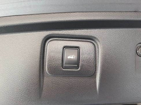 Used 2015 Nissan Murano SL w/ SL Technology Package AWD/4WD image 32