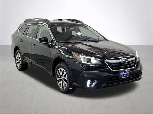 Used 2022 Subaru Outback Premium AWD/4WD image 8