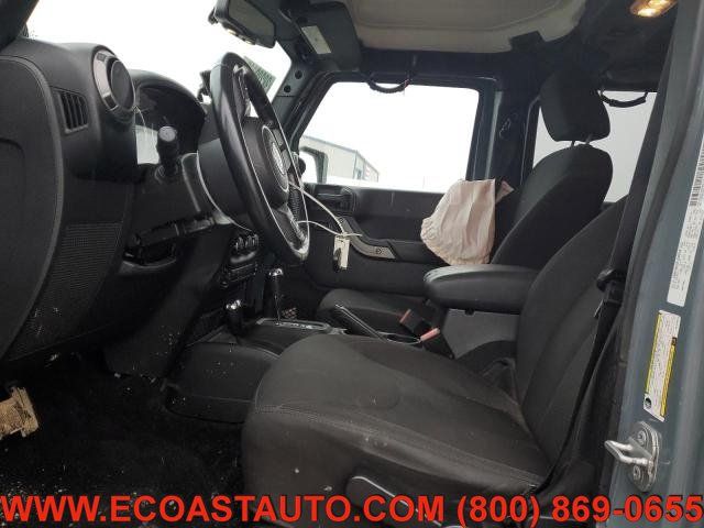 Used 2014 Jeep Wrangler Unlimited Sport w/ Quick Order Package 24S AWD/4WD image 7