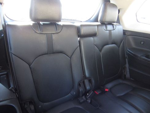 Certified 2023 Honda Pilot EX-L image 12