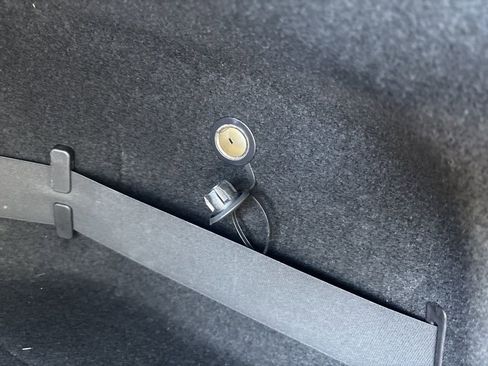 Used 2022 Maserati Levante GT image 37