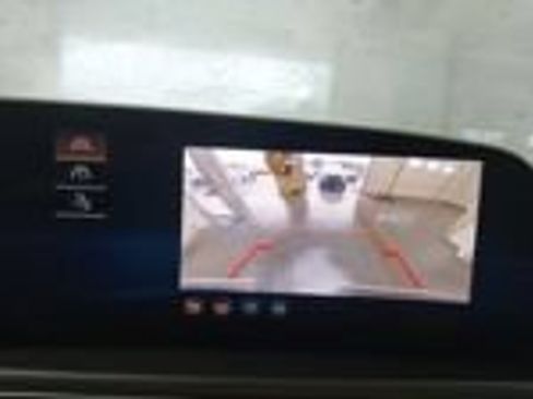 Used 2024 Cadillac Lyriq Tech AWD/4WD image 2