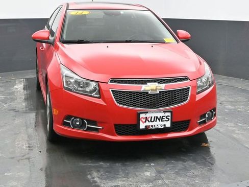 Used 2014 Chevrolet Cruze LT w/ RS Package image 4