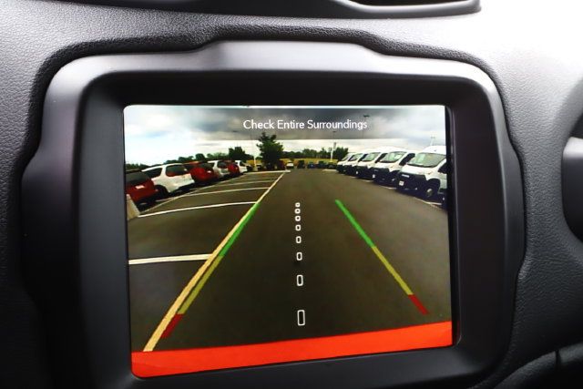 Used 2023 Jeep Renegade Trailhawk AWD/4WD image 29