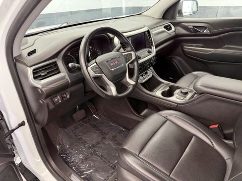 Used 2023 GMC Acadia SLT image 52