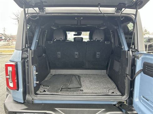 Used 2024 Ford Bronco Wildtrak image 26