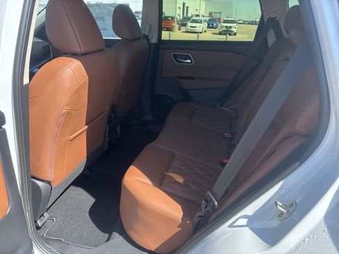 New 2026 Nissan Rogue Platinum AWD/4WD image 10