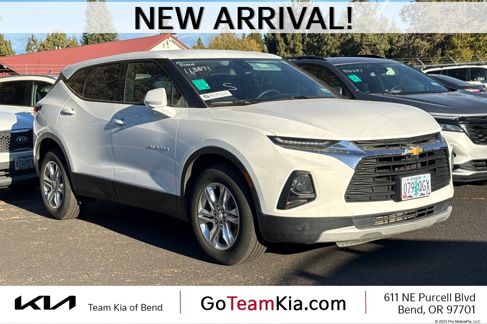 Used 2022 Chevrolet Blazer LT AWD/4WD image 1