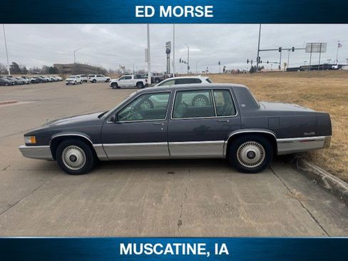 Used 1991 Cadillac De Ville Sedan image 6