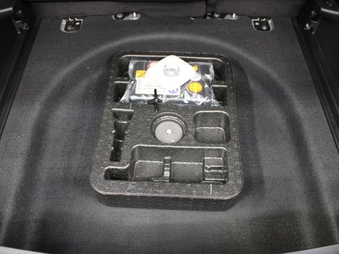 Used 2023 Jeep Compass High Altitude w/ Driver Assist Group I AWD/4WD image 43