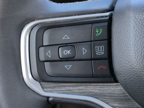 Used 2024 Jeep Wagoneer Series III AWD/4WD image 26