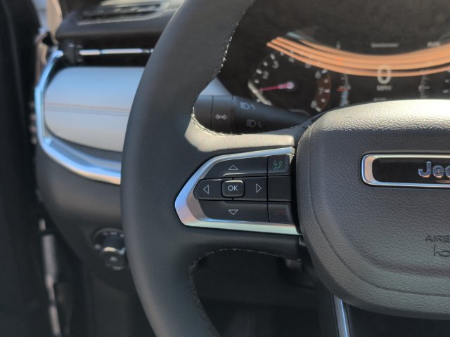 Used 2024 Jeep Compass Limited AWD/4WD image 20