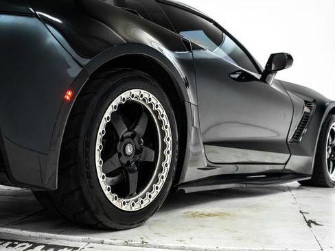 Used 2016 Chevrolet Corvette Z06 w/ 2LZ Preferred Equipment Group RWD image 13