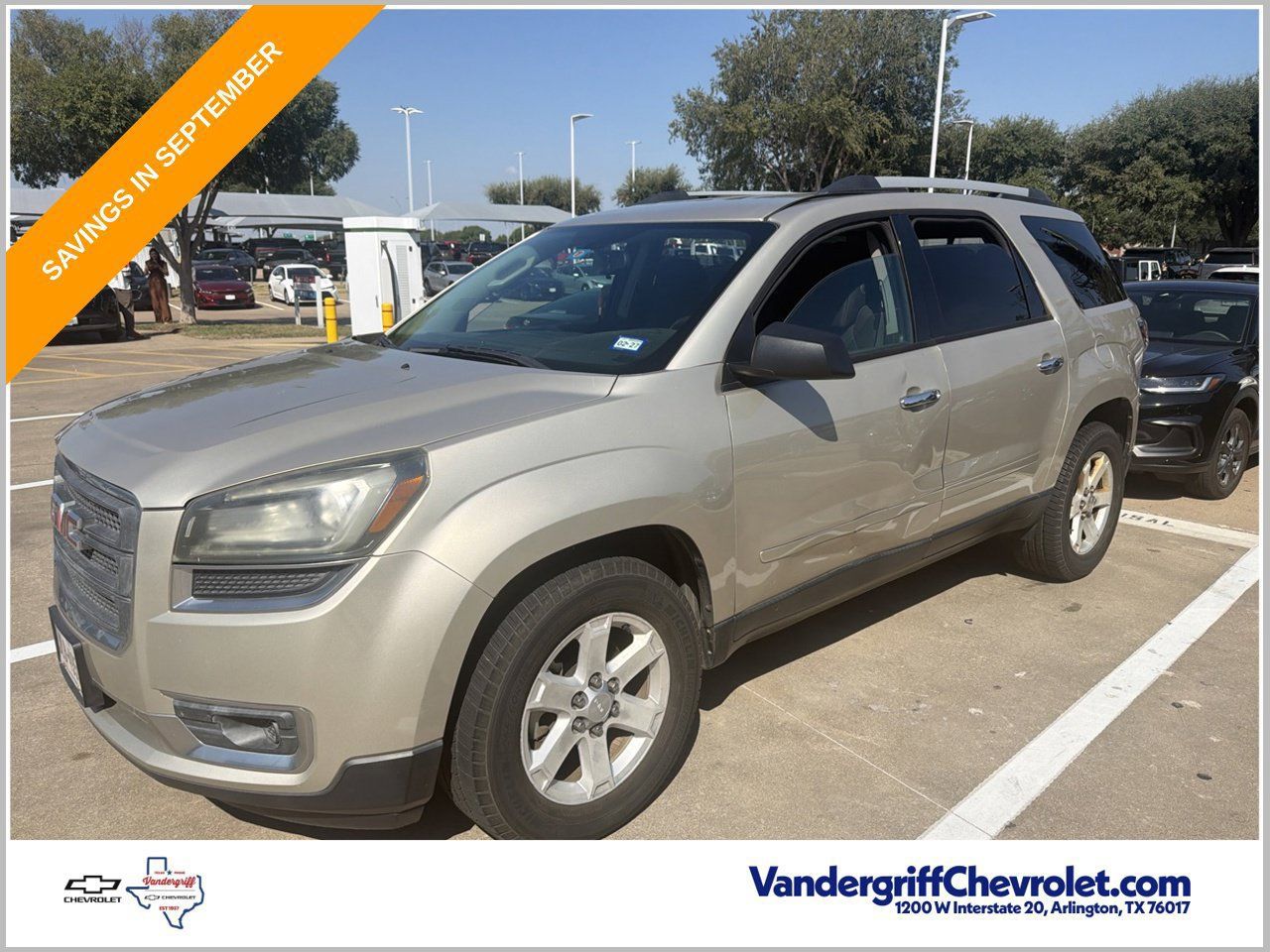 Used 2015 GMC Acadia SLE FWD image 1
