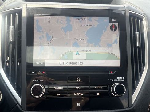 Used 2020 Subaru Crosstrek 2.0i Limited w/ Moonroof Package w/Navigation image 18