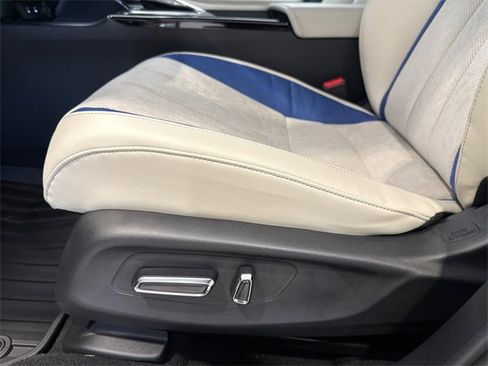 New 2025 Acura ADX A-Spec image 16