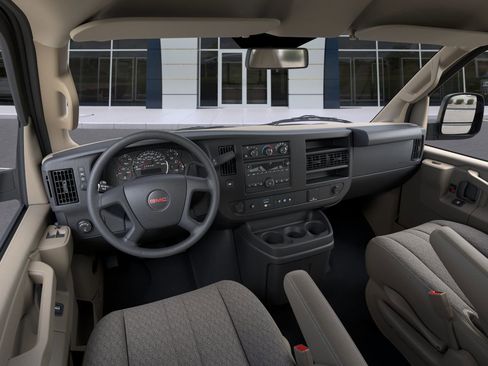New 2025 GMC Savana 3500 image 15