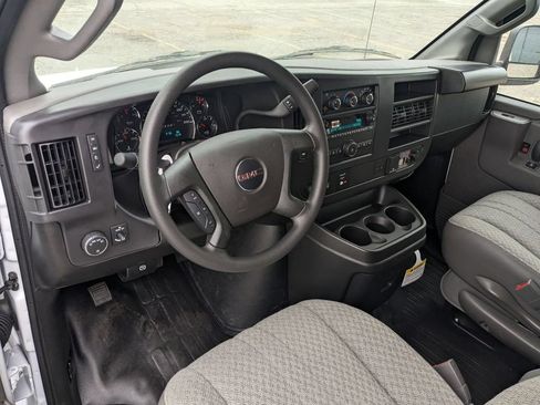 New 2026 GMC Savana 2500 w/ Driver Convenience Package RWD image 17