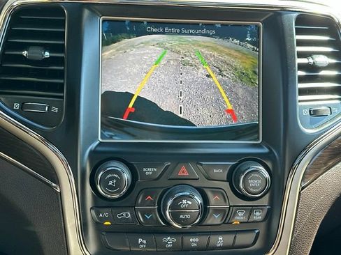 Used 2014 Jeep Grand Cherokee Summit AWD/4WD image 36