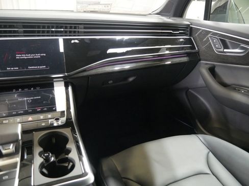 New 2026 Audi Q7 2.0T Premium image 30