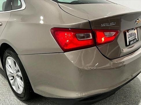 Used 2023 Chevrolet Malibu LT image 39