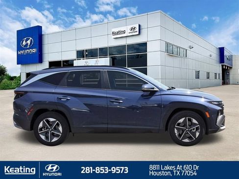 Certified 2025 Hyundai Tucson SEL FWD image 4