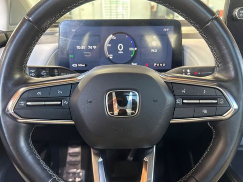 Used 2024 Honda Prologue Touring image 11